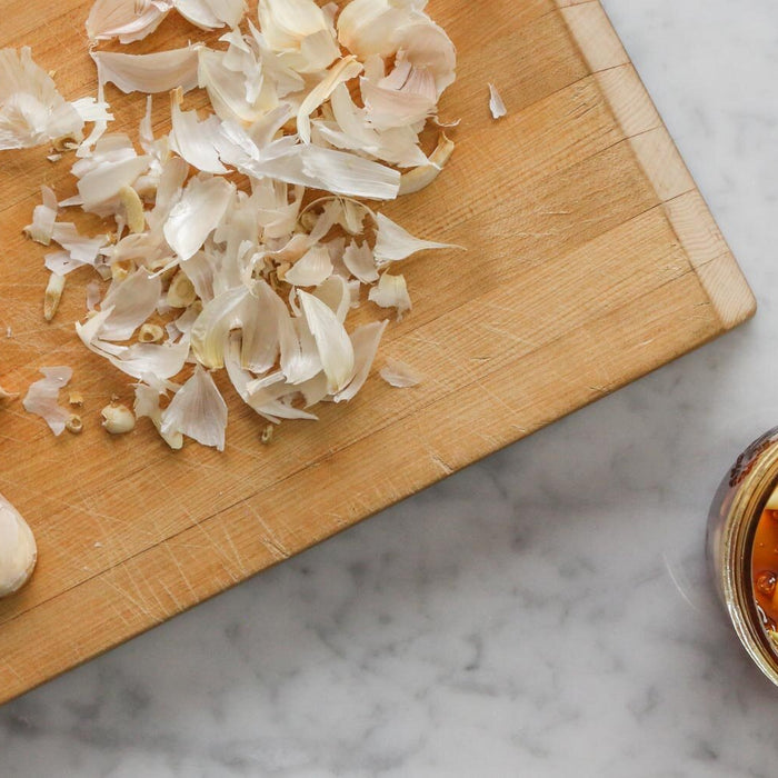 Recipe: Fermented Honey Garlic - FarmSteady